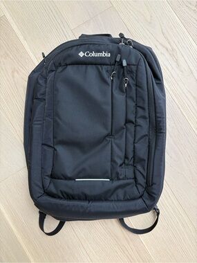Columbia Black Travel Backpack 23L